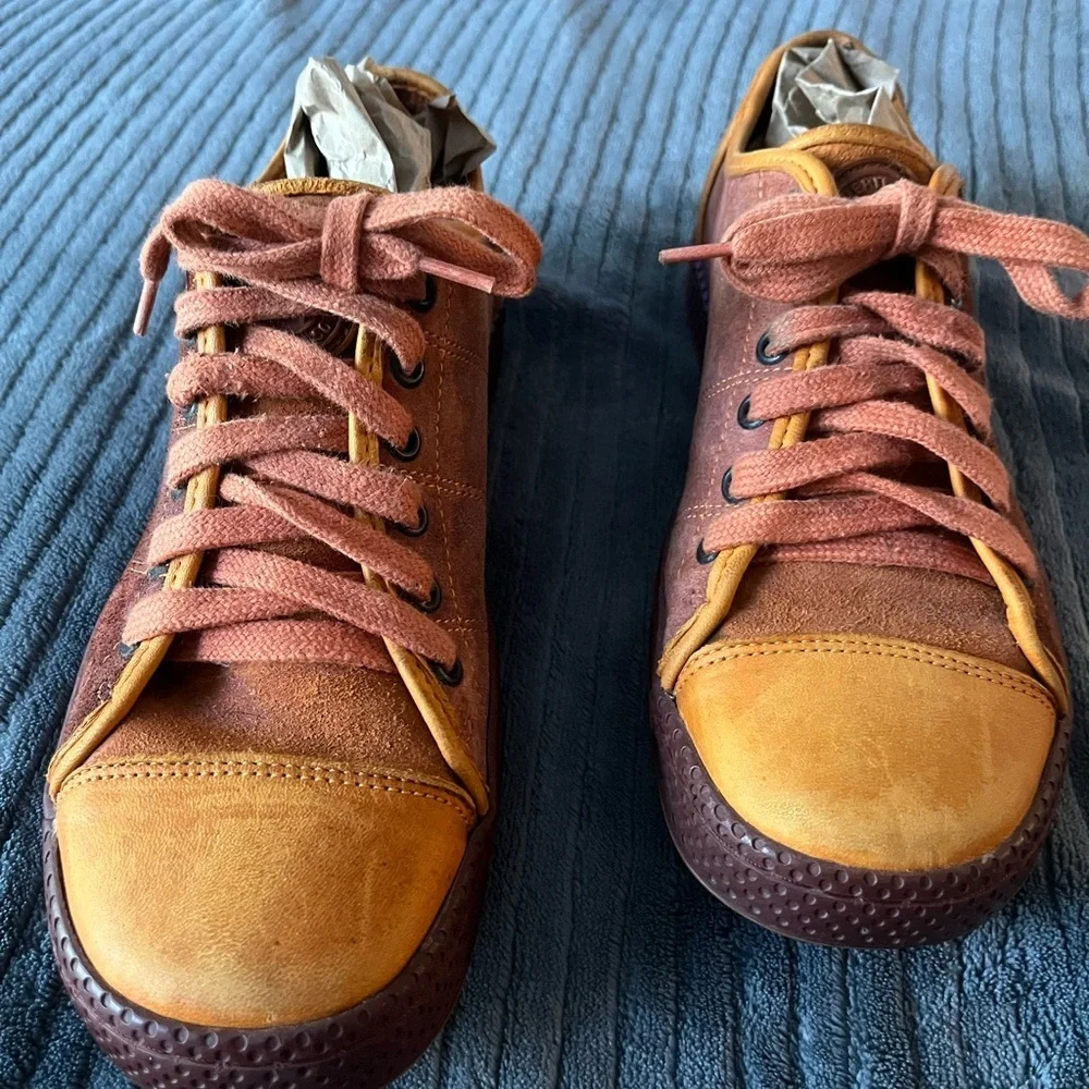 Orange / Brown / Earth Tones Men's Sneakers | Size 38